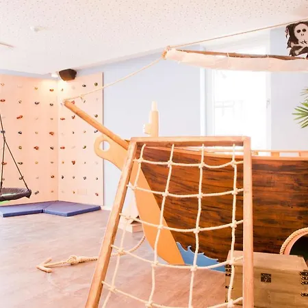 Daire Suedkap C-10 Pelzerhaken